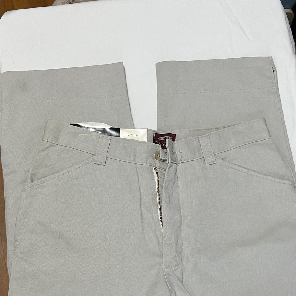 Riders women, casual capri pants